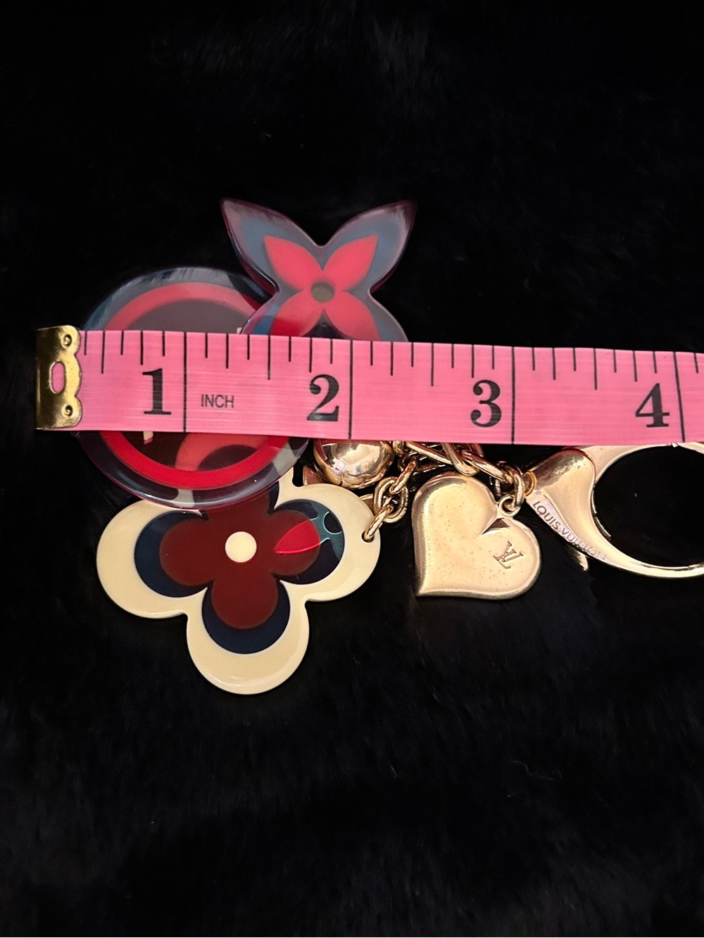 🥰Louis Vuitton Bjou Sac Candy Bag Charm & Gold Monogram Flower Key Holder - Picture 3 of 7